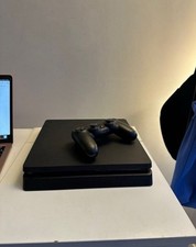 Sony PlayStation 4 Slim 500 Go